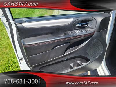 2017 Dodge Grand Caravan GT   - Photo 28 - Midlothian, IL 60445
