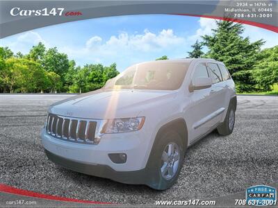 2011 Jeep Grand Cherokee Laredo   - Photo 1 - Midlothian, IL 60445