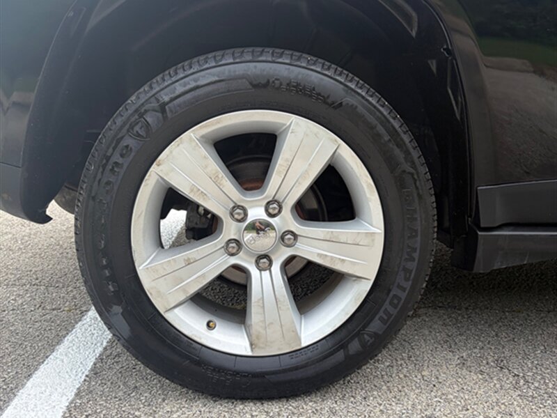 2014 Jeep Compass Latitude - Photo 26 - Midlothian, IL 60445