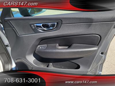 2018 Volvo XC60 T6 Momentum   - Photo 29 - Midlothian, IL 60445