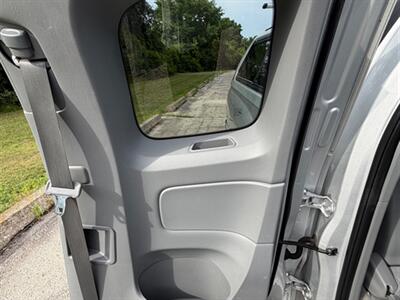 2010 Toyota Tacoma   - Photo 24 - Midlothian, IL 60445