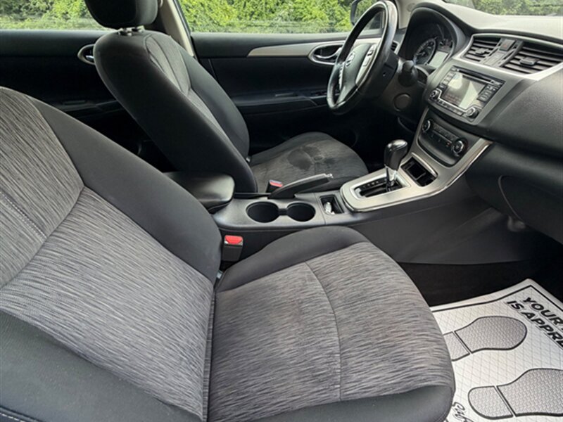2015 Nissan Sentra SV - Photo 17 - Midlothian, IL 60445