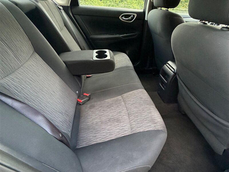 2015 Nissan Sentra SV - Photo 18 - Midlothian, IL 60445