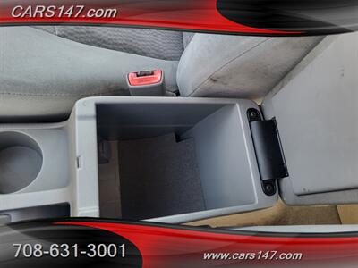 2006 Toyota Corolla LE   - Photo 19 - Midlothian, IL 60445