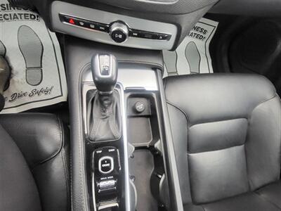 2016 Volvo XC90 T5 Momentum   - Photo 20 - Midlothian, IL 60445