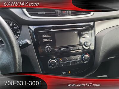 2016 Nissan Rogue S - Photo 18 - Midlothian, IL 60445