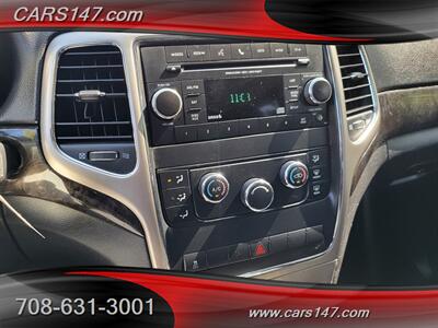 2013 Jeep Grand Cherokee Laredo   - Photo 13 - Midlothian, IL 60445