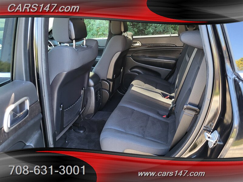 2013 Jeep Grand Cherokee Laredo photo 13