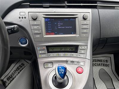 2013 Toyota Prius Two - Photo 14 - Midlothian, IL 60445