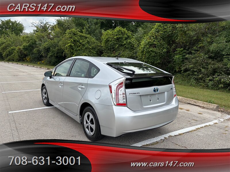 2013 Toyota Prius Two - Photo 3 - Midlothian, IL 60445