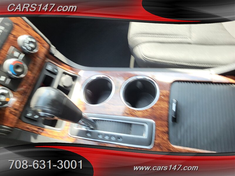 2014 Chevrolet Traverse 1LT photo 12