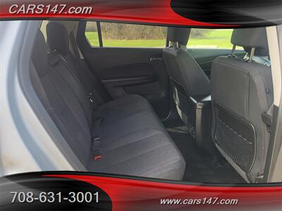 2017 GMC Terrain SLE-1   - Photo 14 - Midlothian, IL 60445