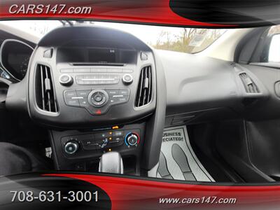 2017 Ford Focus S   - Photo 19 - Midlothian, IL 60445