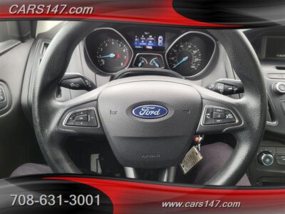 2017 Ford Focus S   - Photo 16 - Midlothian, IL 60445