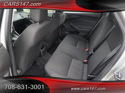 2017 Ford Focus S   - Photo 13 - Midlothian, IL 60445