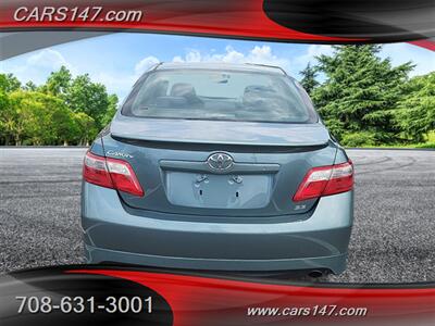 2009 Toyota Camry SE   - Photo 4 - Midlothian, IL 60445