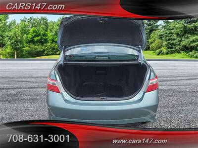 2009 Toyota Camry SE   - Photo 12 - Midlothian, IL 60445