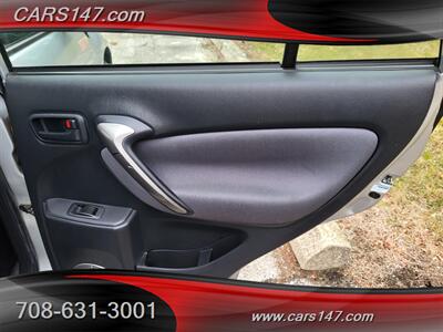 2004 Toyota RAV4   - Photo 27 - Midlothian, IL 60445