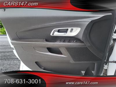 2017 Chevrolet Equinox LT   - Photo 18 - Midlothian, IL 60445