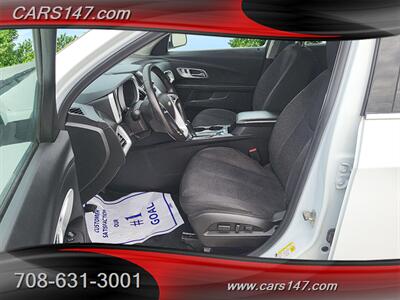 2017 Chevrolet Equinox LT   - Photo 9 - Midlothian, IL 60445