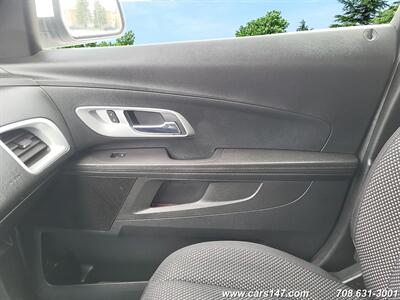 2017 Chevrolet Equinox LT   - Photo 20 - Midlothian, IL 60445