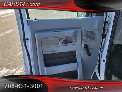 2011 Ford E-350 SD XL   - Photo 23 - Midlothian, IL 60445