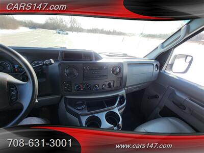 2011 Ford E-350 SD XL   - Photo 16 - Midlothian, IL 60445