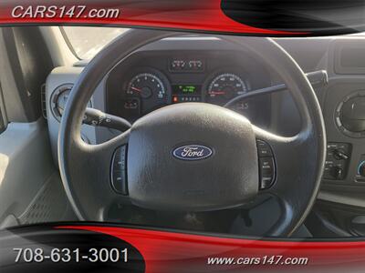 2011 Ford E-350 SD XL   - Photo 13 - Midlothian, IL 60445