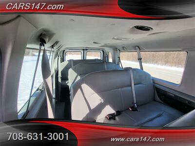 2011 Ford E-350 SD XL   - Photo 20 - Midlothian, IL 60445