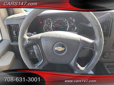 2014 Chevrolet Express 3500 BOX TRUCK   - Photo 14 - Midlothian, IL 60445