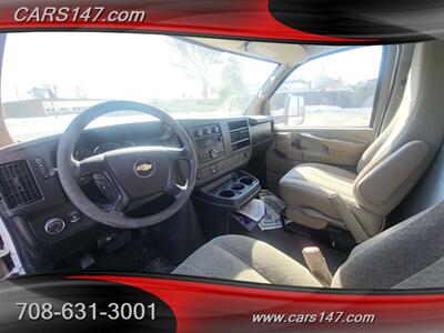 2014 Chevrolet Express 3500 BOX TRUCK   - Photo 11 - Midlothian, IL 60445