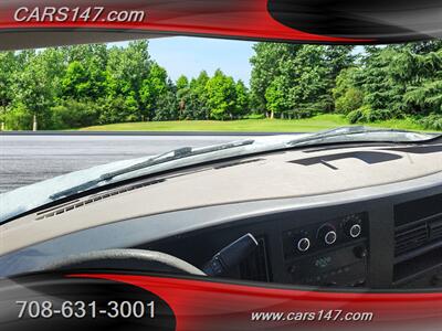 2014 Chevrolet Express 3500 BOX TRUCK   - Photo 19 - Midlothian, IL 60445