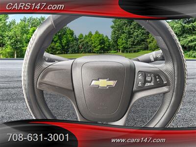 2014 Chevrolet Cruze LS Manual   - Photo 15 - Midlothian, IL 60445