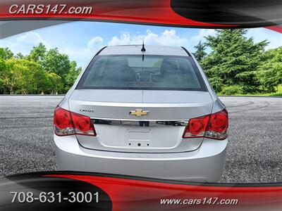 2014 Chevrolet Cruze LS Manual   - Photo 4 - Midlothian, IL 60445