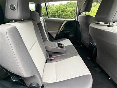 2013 Toyota RAV4 LE - Photo 20 - Midlothian, IL 60445