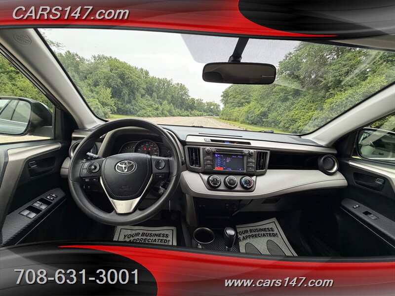2013 Toyota RAV4 LE - Photo 10 - Midlothian, IL 60445