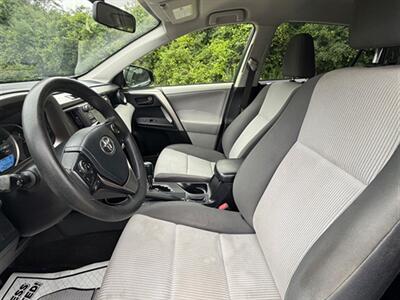 2013 Toyota RAV4 LE - Photo 18 - Midlothian, IL 60445