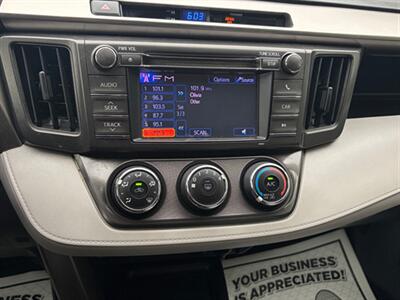 2013 Toyota RAV4 LE - Photo 14 - Midlothian, IL 60445