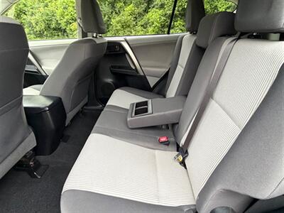 2013 Toyota RAV4 LE - Photo 21 - Midlothian, IL 60445