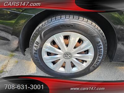2011 Volkswagen Jetta S   - Photo 12 - Midlothian, IL 60445