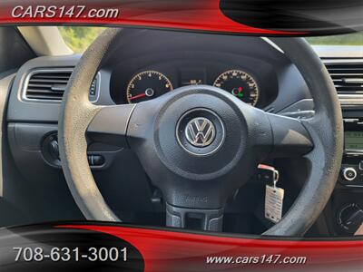 2011 Volkswagen Jetta S   - Photo 27 - Midlothian, IL 60445