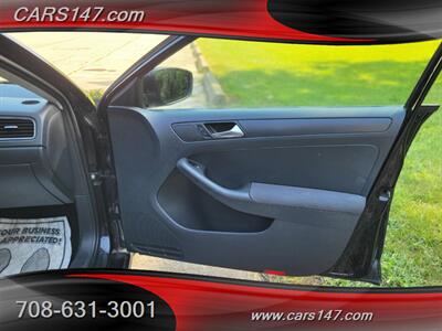 2011 Volkswagen Jetta S   - Photo 22 - Midlothian, IL 60445
