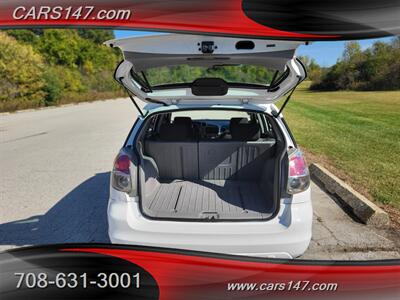2007 Toyota Matrix   - Photo 9 - Midlothian, IL 60445