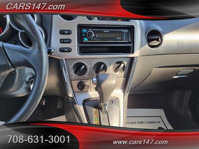 2007 Toyota Matrix   - Photo 13 - Midlothian, IL 60445