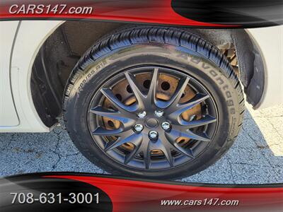 2007 Toyota Matrix   - Photo 28 - Midlothian, IL 60445