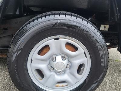 2013 Toyota Tacoma   - Photo 22 - Midlothian, IL 60445