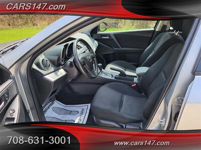 2013 Mazda Mazda3 i Sport   - Photo 11 - Midlothian, IL 60445