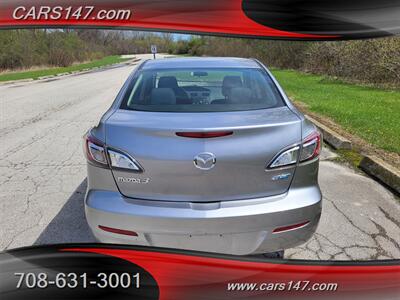 2013 Mazda Mazda3 i Sport   - Photo 8 - Midlothian, IL 60445