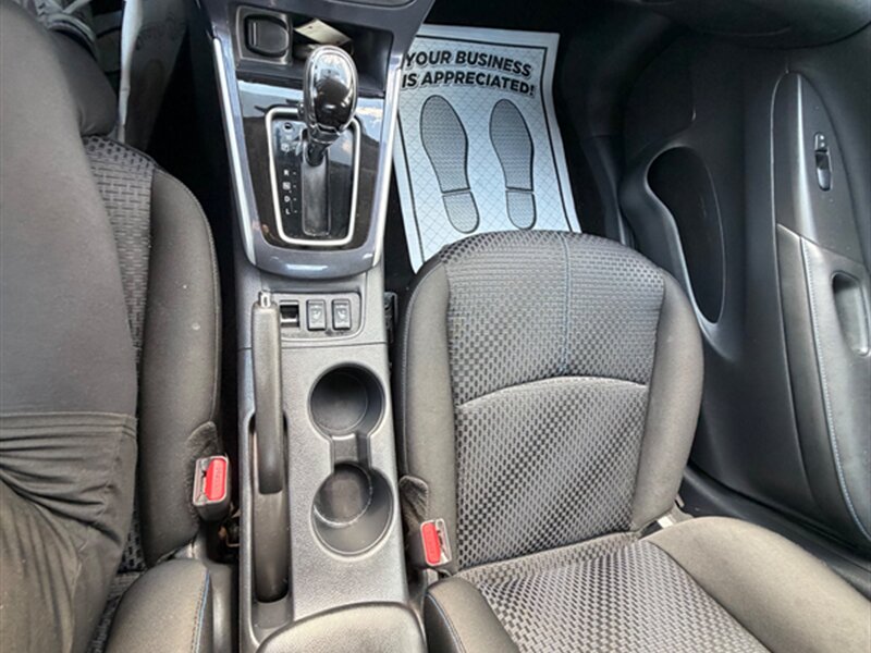2018 Nissan Sentra SR - Photo 13 - Midlothian, IL 60445