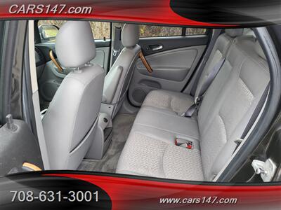 2006 Saturn Vue   - Photo 13 - Midlothian, IL 60445